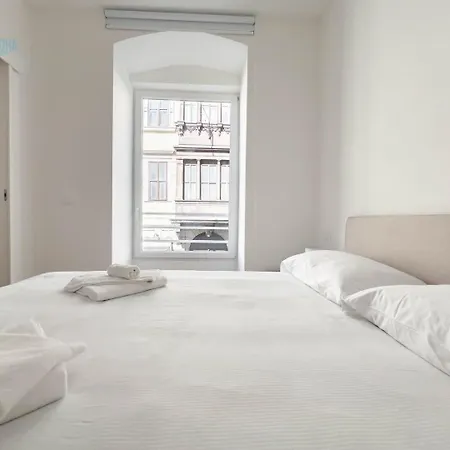 Apartment Palazzo Saba Tirabora Short Rent *