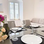 Palazzo Saba Tirabora Short Rent
