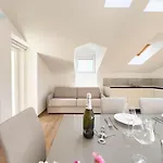 Palazzo Saba Tirabora Short Rent