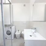 Apartment Palazzo Saba Tirabora Short Rent Trieste