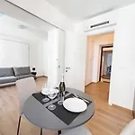 Palazzo Saba Tirabora Short Rent