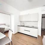 Apartment Palazzo Saba Tirabora Short Rent Trieste