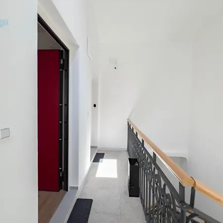 Palazzo Saba Tirabora Short Rent * Trieste