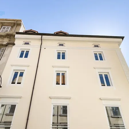 Palazzo Saba Tirabora Short Rent