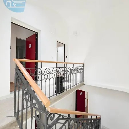 Apartment Palazzo Saba Tirabora Short Rent *