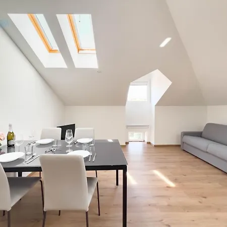 Palazzo Saba Tirabora Short Rent Apartment *