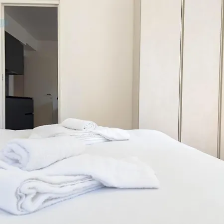 Apartment Palazzo Saba Tirabora Short Rent *