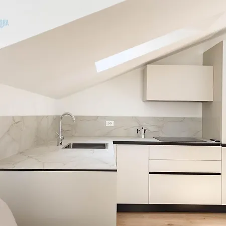Apartment Palazzo Saba Tirabora Short Rent *