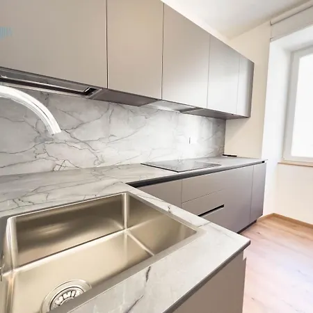 شقة Palazzo Saba Tirabora Short Rent ترييستي