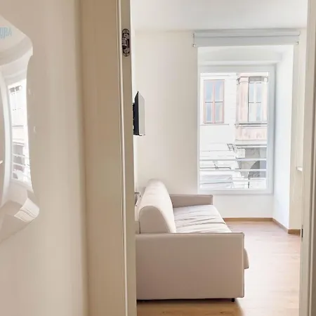 Apartment Palazzo Saba Tirabora Short Rent