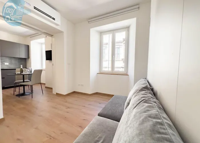 Lägenhet Palazzo Saba Tirabora Short Rent *