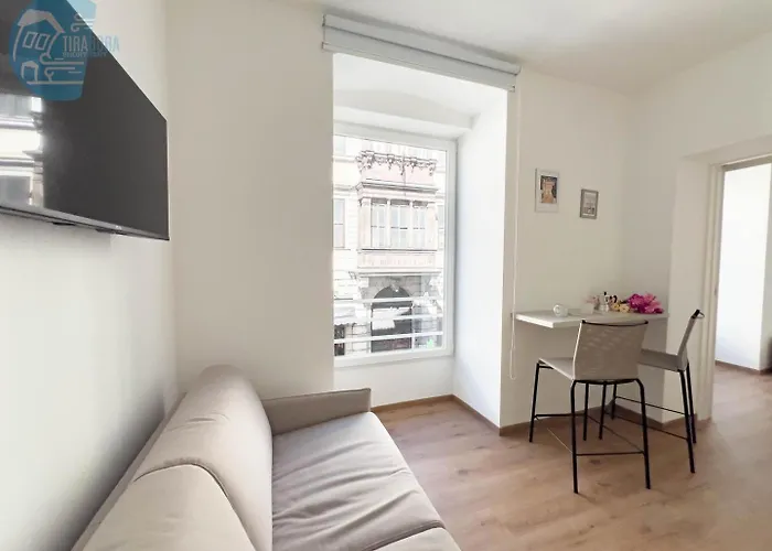 Lägenhet Palazzo Saba Tirabora Short Rent *