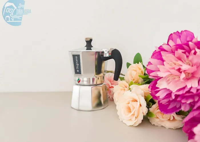 Palazzo Saba Tirabora Short Rent Lägenhet Trieste