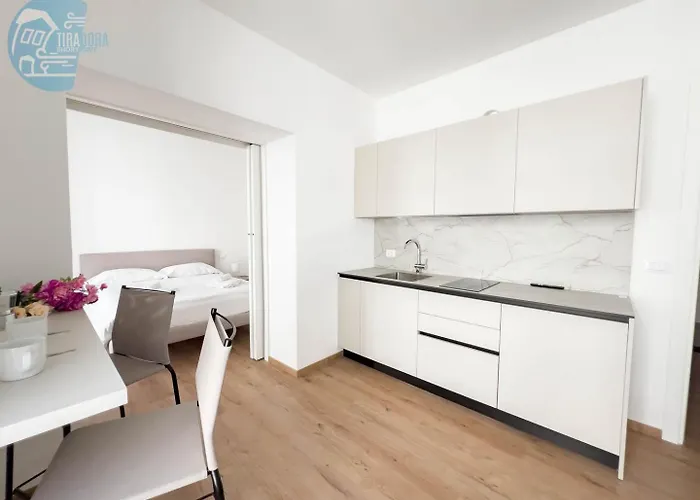 Palazzo Saba Tirabora Short Rent * Trieste